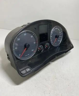Speedometer (instrument cluster)