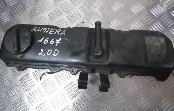 Nissan Almera Rocker cam cover 