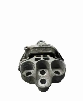 Opel Mokka Engine mount bracket 95138118