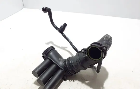 Cupra Formentor Air intake duct part 04E129651K