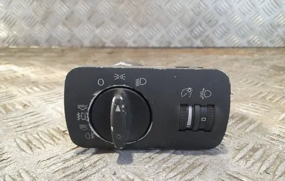 Audi A3 S3 8L Light switch 8L2941531 K28428 04052173