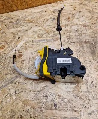 KIA Ceed Front door lock 81310A2400
