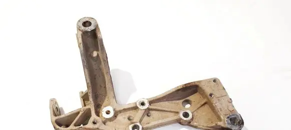 Front lower control arm/wishbone