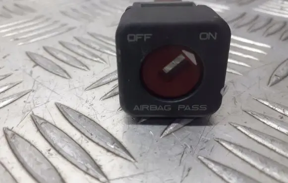 Peugeot 107 Passenger airbag on/off switch 95835T02