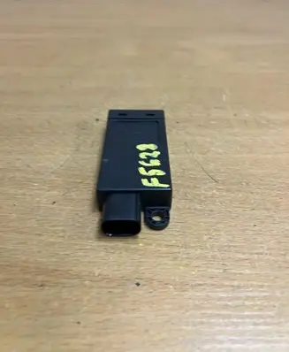 BMW 6 F12 F13 Alarm control unit/module 9233009 F5628
