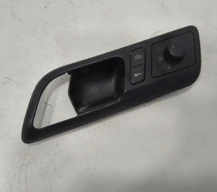 Volkswagen Polo Central locking switch button 6Q1837247G