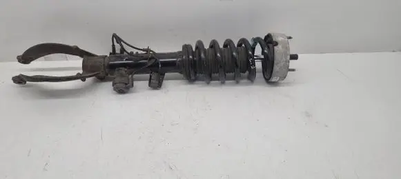 BMW X5 F15 Front shock absorber with coil spring 6863173 686317304