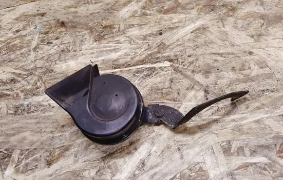 Mercedes-Benz S W220 Horn signal A28657625