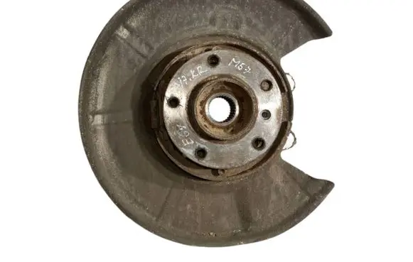 BMW 5 E60 E61 Rear wheel hub spindle/knuckle 