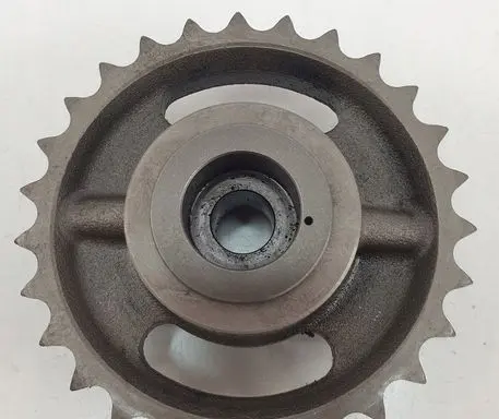 Mercedes-Benz E W212 Timing chain sprocket 646811
