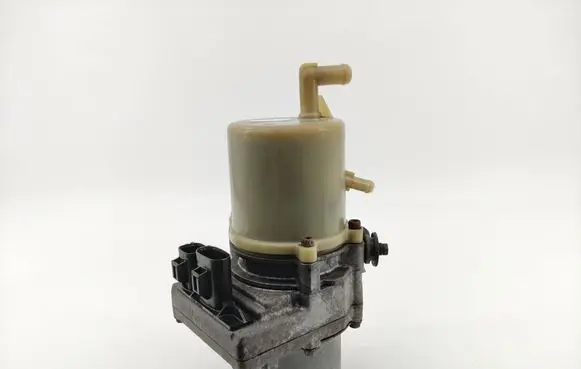 Mazda 5 Power steering pump RGC15627
