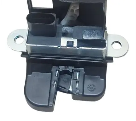 Tailgate/trunk/boot lock/catch/latch