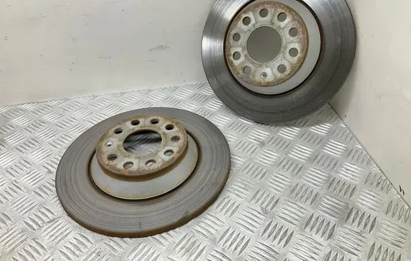 Volkswagen Tiguan Rear brake disc