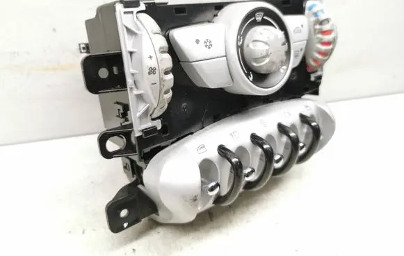 Mini One - Cooper Coupe R56 Climate control unit
