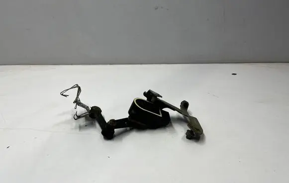 Mercedes-Benz C AMG W205 Headlight/headlamp level sensor A0009053704