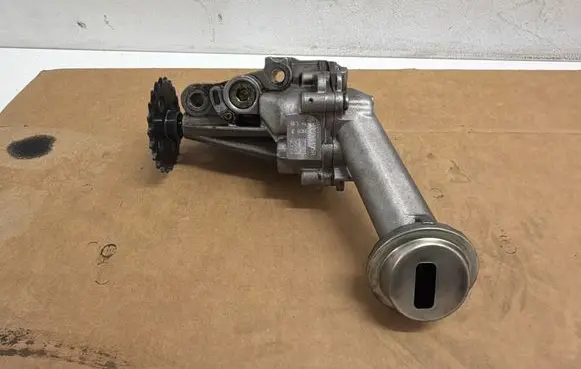 Mercedes-Benz Citan W415 Oil pump 150003395R