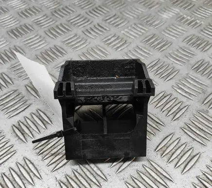Radiator support slam panel bracket