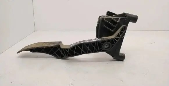 Opel Zafira B Accelerator throttle pedal 9202341 6PV00811400
