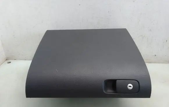 Volkswagen Golf Plus Glove box 5M1857097K