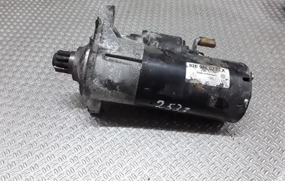 Volkswagen Touran I Starter motor 02E911023LX 0001123037