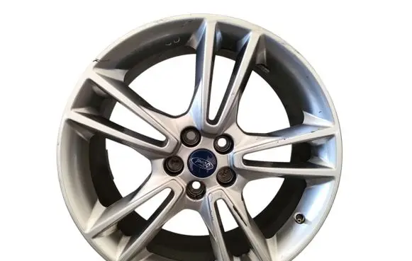 Ford Galaxy R12 alloy rim 
