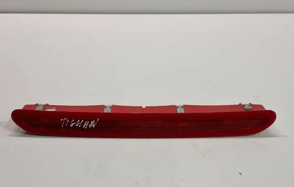 Volkswagen Tiguan Third/center stoplight 1K6945097A