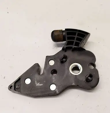 Renault Laguna III Seat back rest lock catch 8200001824