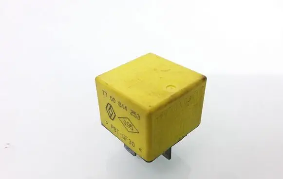 Renault Megane II Other relay 7700844253 095