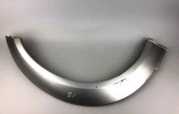 Subaru Outback Front arch trim 