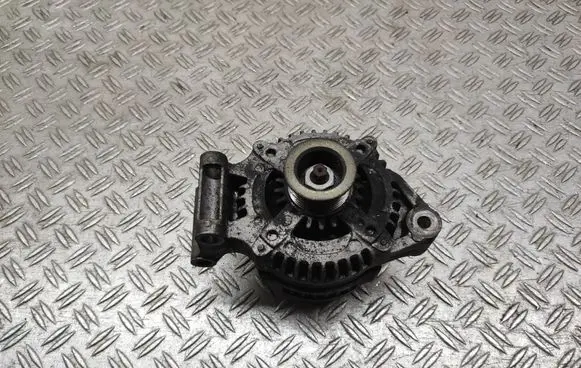 Volvo C30 Generator/alternator 3M5T10300KC 30795493 1042105760