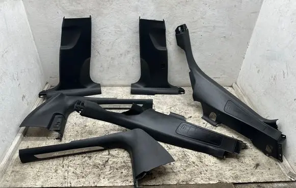 Porsche Macan (95B) Other sill/pillar trim element 