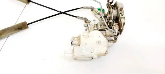 Subaru Outback Front door lock