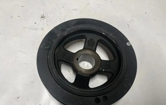 Jeep Cherokee Crankshaft pulley 18ABE3021