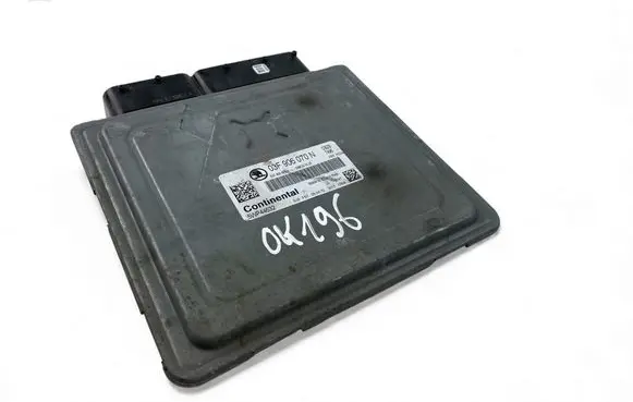 Skoda Fabia Mk2 (5J) Engine control unit/module ECU 03F906070N