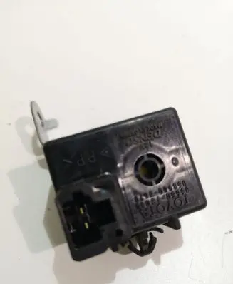 Toyota Avensis T250 Other devices 8665013010 0689003570