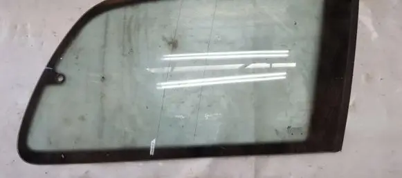 Volkswagen Sharan Rear side window