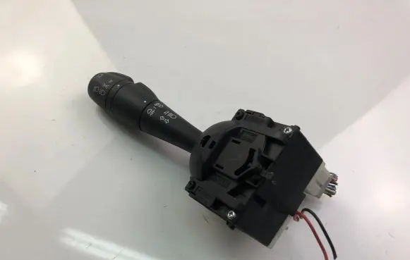 Renault Trafic II (X83) Indicator stalk 255671088R