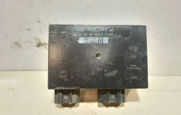 Volkswagen Golf IV Comfort/convenience module 1J0959799J 5DK00795400