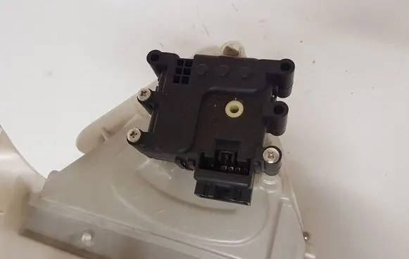 Mazda 6 Interior heater climate box assembly housing HB037GJ6A