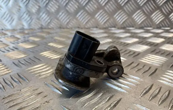 Opel Zafira B Camshaft position sensor 8973216200 8973227680
