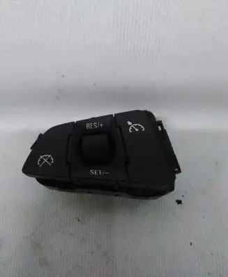 Opel Insignia A Steering wheel buttons/switches 13293155