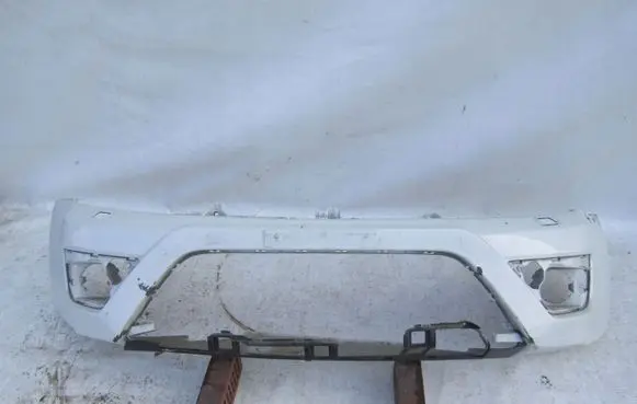 Suzuki Grand Vitara II Front bumper