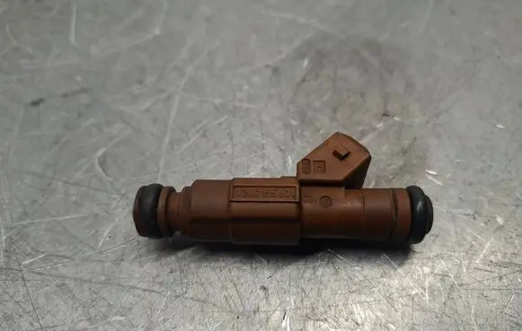 Volvo XC70 Fuel injector 9186340 0280155831