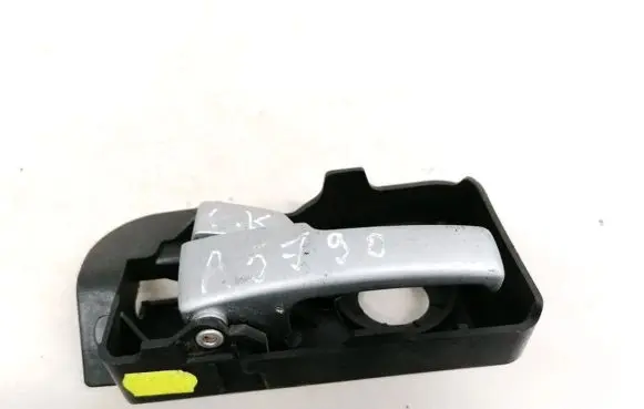 Rear door interior handle