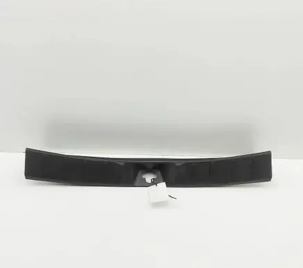 Mitsubishi Outlander Trunk/boot sill cover protection 7240A135