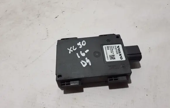 Volvo XC90 Distronic sensor radar 31451934