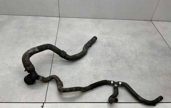 Skoda Octavia Mk3 (5E) Engine coolant pipe/hose 5Q0122291DE