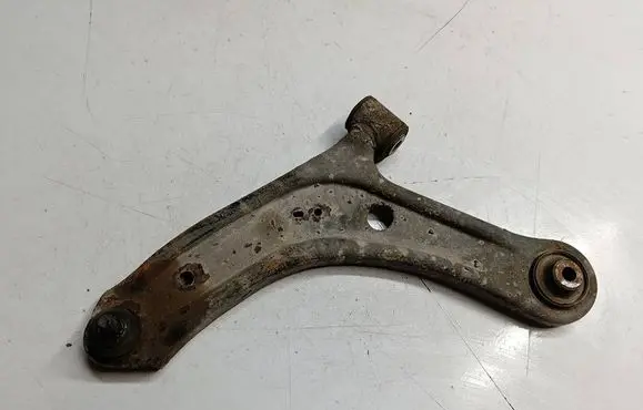 Suzuki SX4 S-Cross Front control arm AWFAW6F251