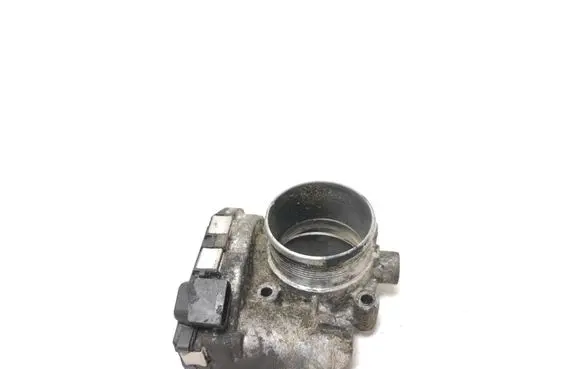 Volvo V70 Throttle body valve 31216665