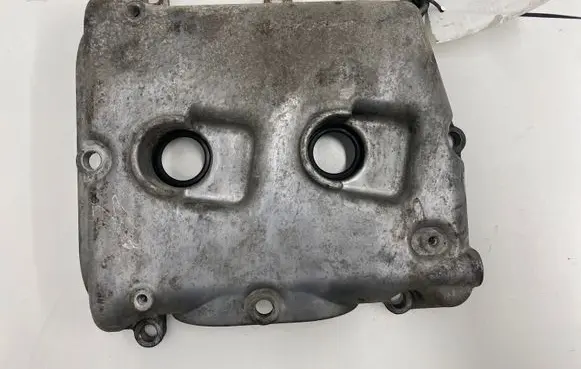 Subaru Forester SH Rocker cam cover 